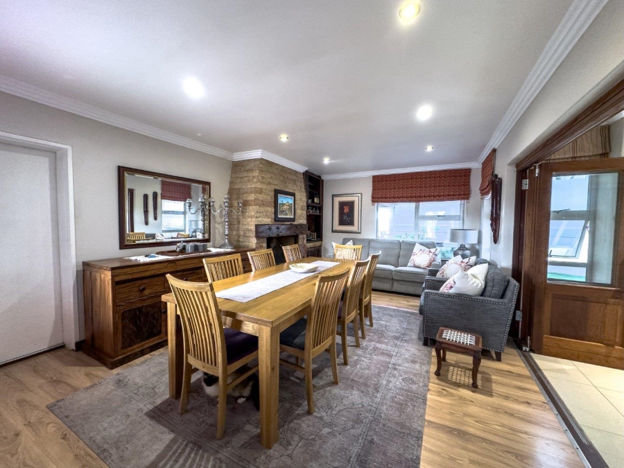 To Let 3 Bedroom Property for Rent in Van Riebeeckshof Western Cape